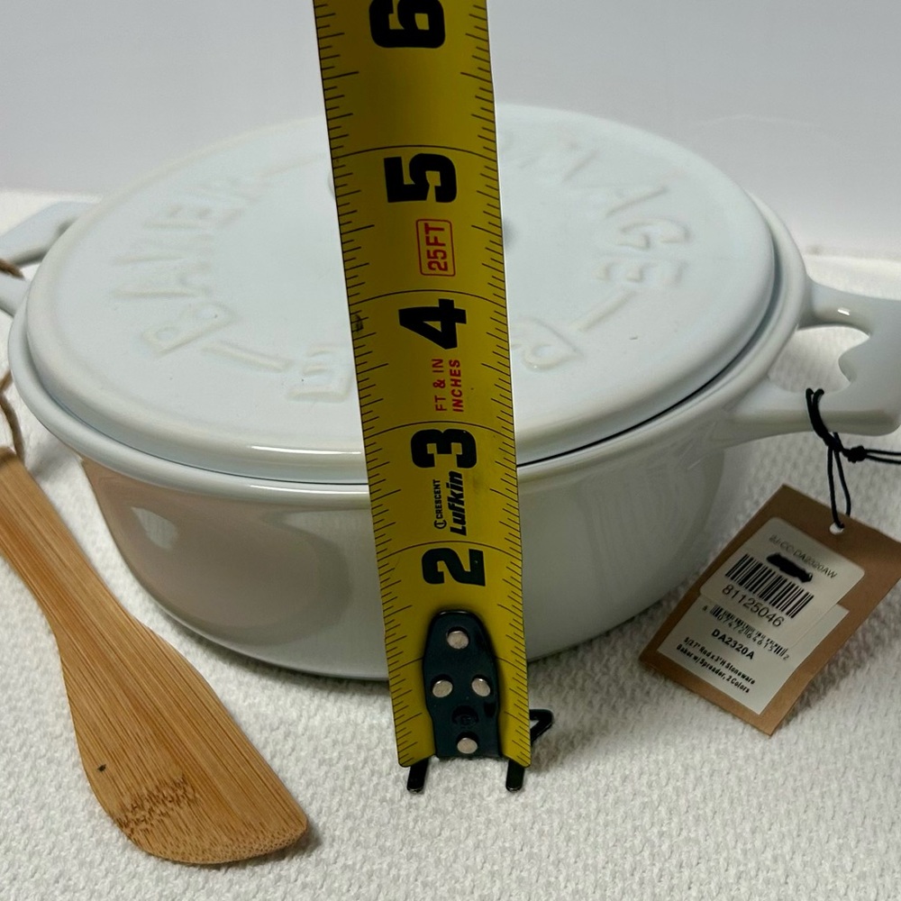 White Brie Cheese Baker with Lid and Bamboo Spreader - Picture 2 of 7